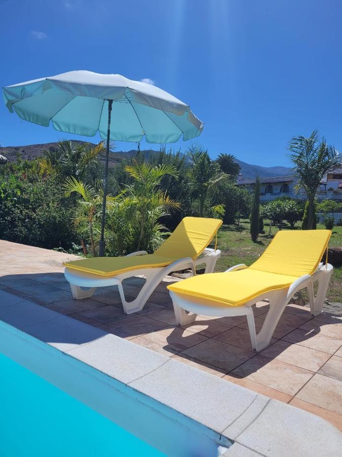 Casa Con Piscina, High-Speed Wi-Fi Y Vistas Villa Santa Brigida  Bagian luar foto